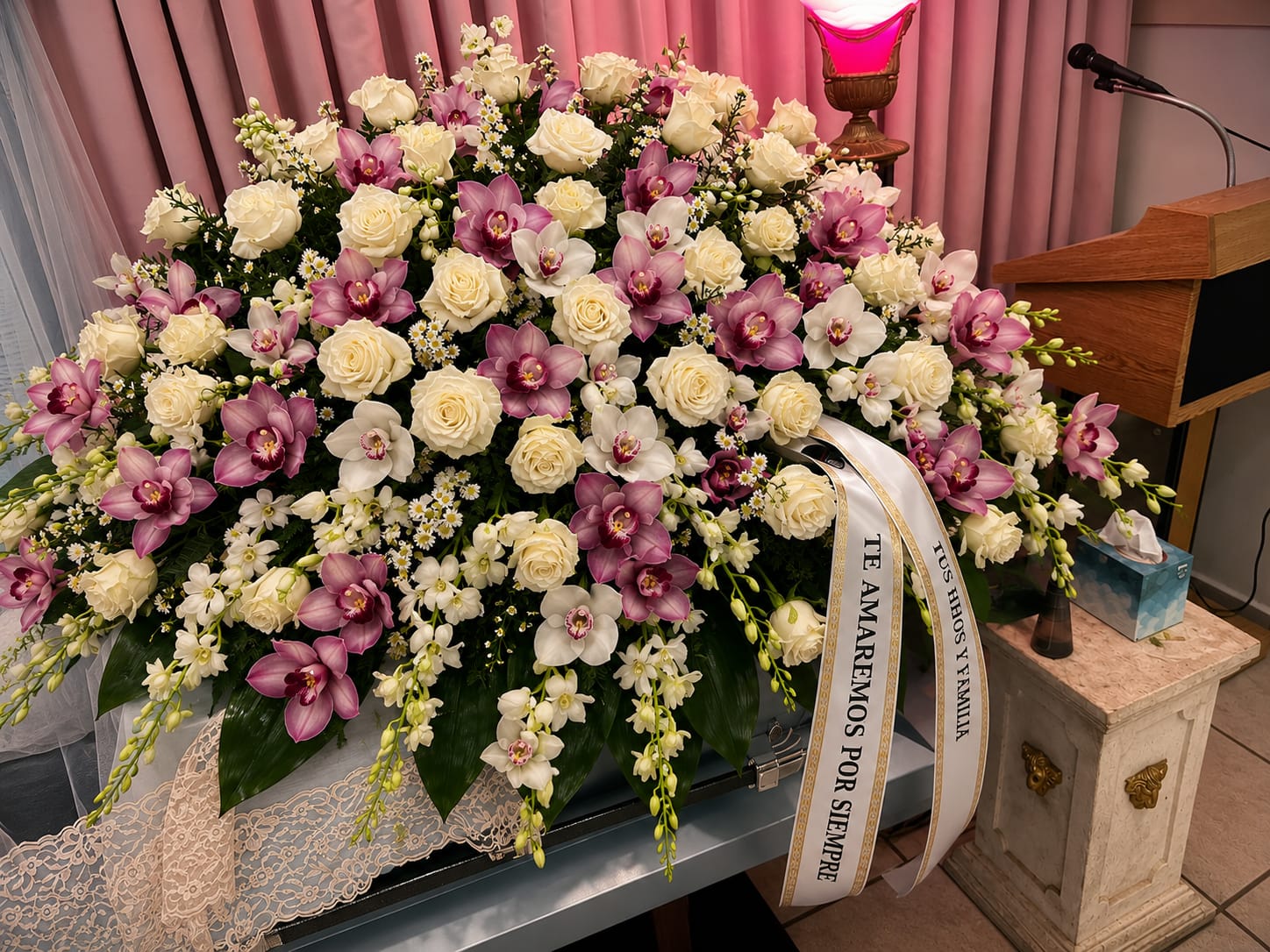 019 Rosas, Orquideas Dendrobium y Cymbidium